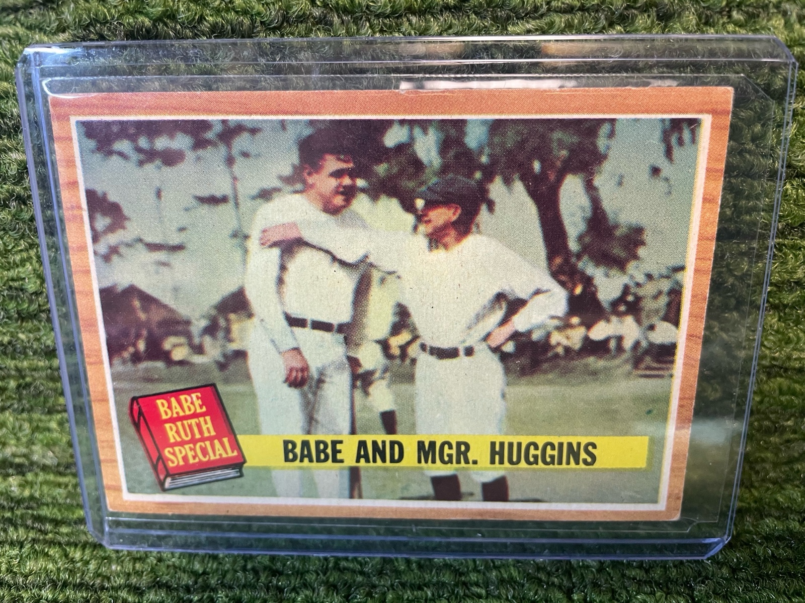 lot 70 image: 1962 Topps Babe Ruth and MGR.Huggins New York Yankees