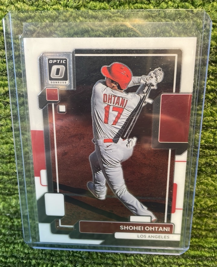 lot 75 image: 2022 Optic Donruss SHOHEI OHTANI Los Angeles, Angels, Red Variation