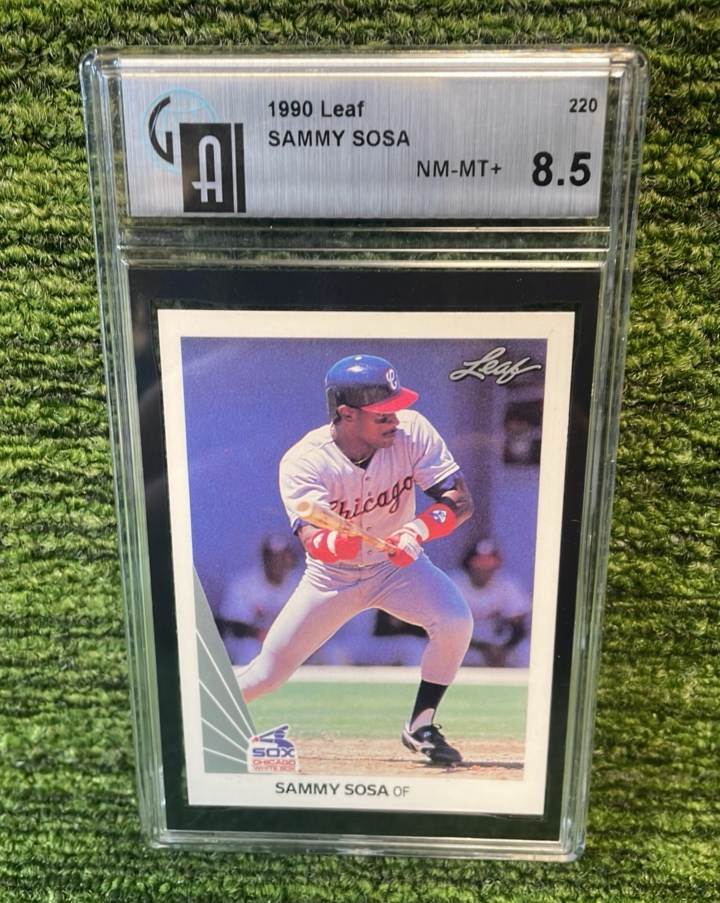 lot 96 image: 1990 Leaf Sammy Sosa Chicago White Sox Graded 8.5