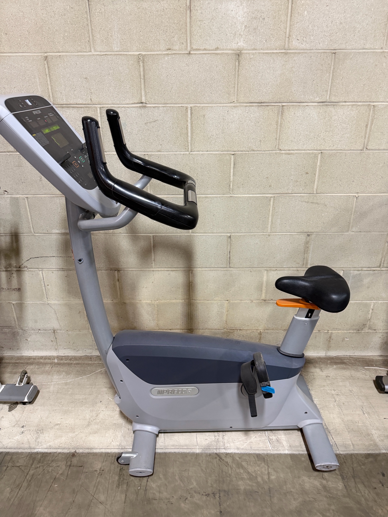 lot 8 image: Precor Commercial Upright Exercise Bike