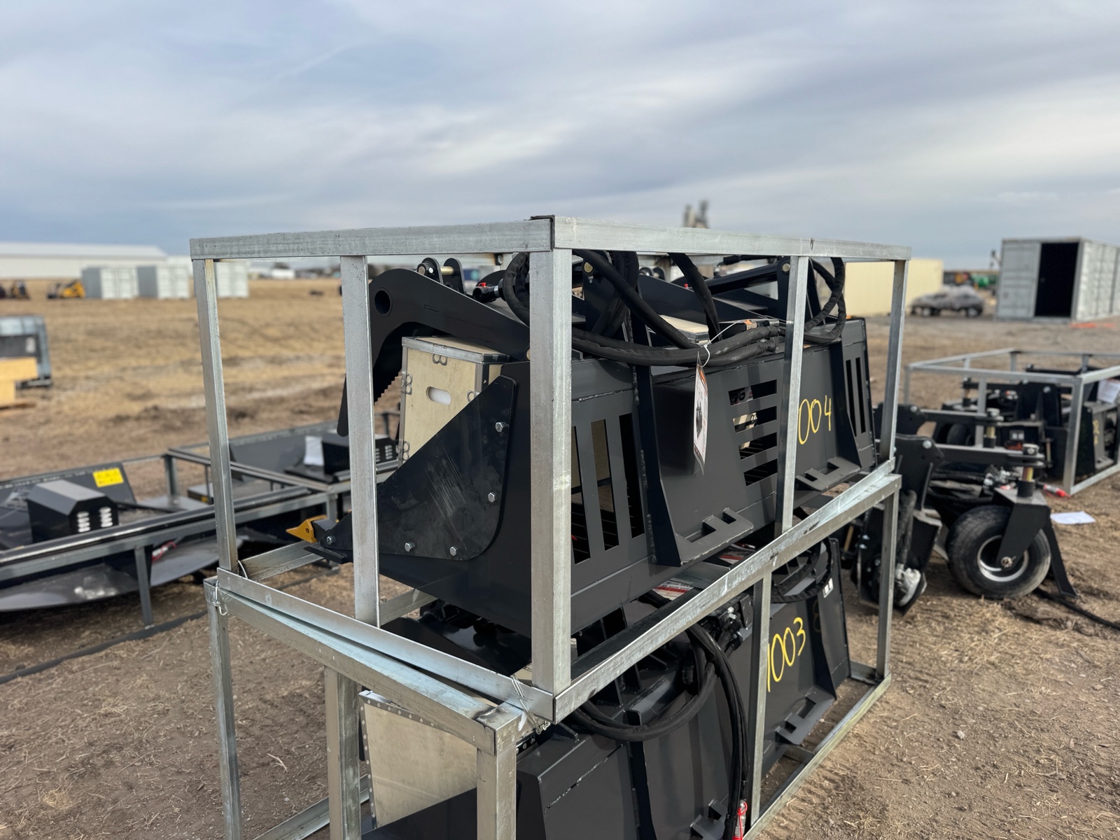 Rock Grapple - LandHonor - 2026 - Unused - RGB-11-72W