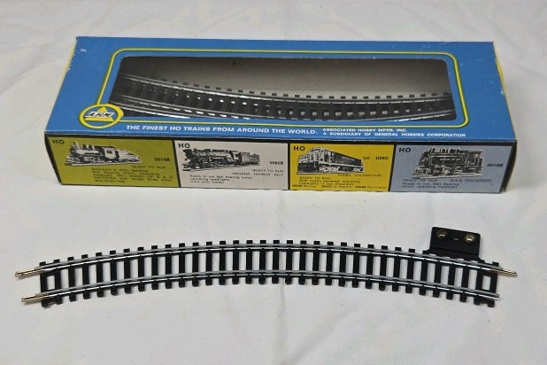lot 141 image: Vintage AHM HO Track   In Original Box
