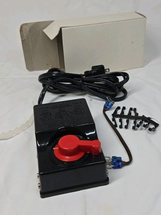 lot 143 image: Vintage AHM Hobby Transformer Model 70210  Variable Speed Control