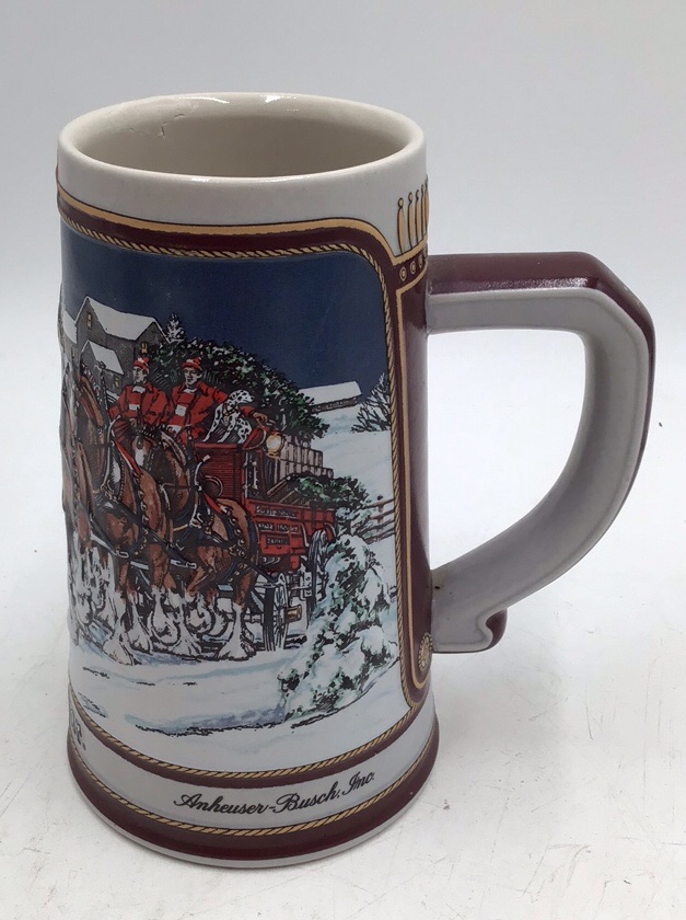 lot 154 image: Vintage Budweiser Clydesdales Winter Hitch Stein  1989 Collectors Series Handcrafted