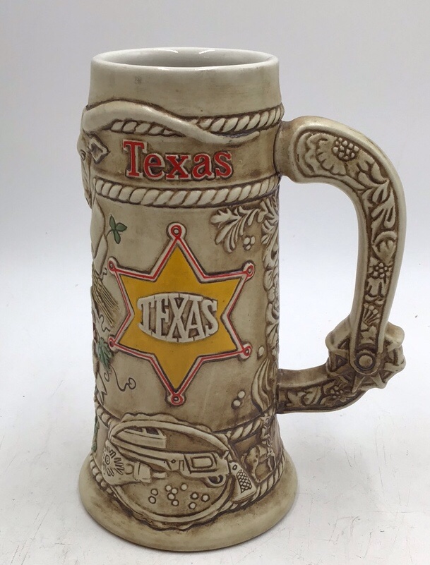 lot 157 image: Vintage Budweiser Texas Stein  Handcrafted Limited Edition with Star & Rope Design