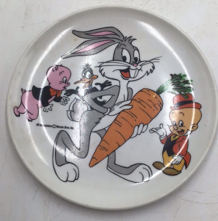 lot 174 image: Vintage Looney Tunes Bugs Bunny Collector Plate  Lenox Ware with Carrot Scene