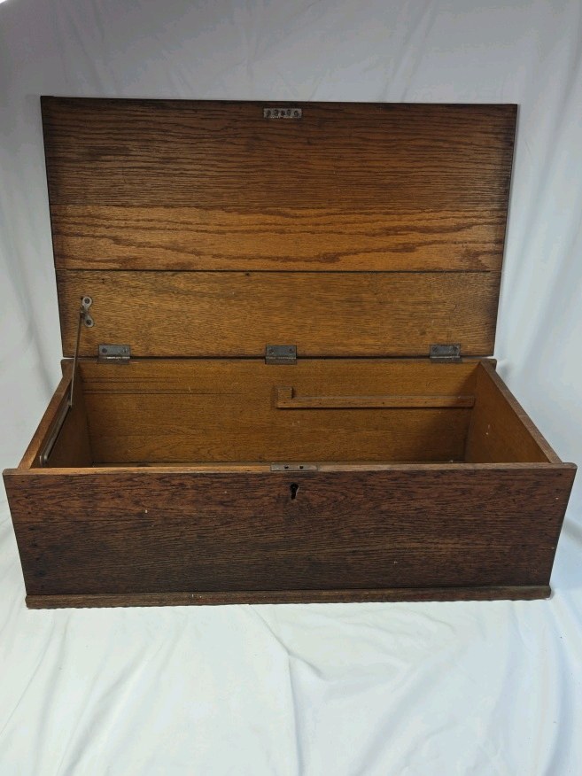 lot 196 image: Vintage Oak Chest  Brass Hardware