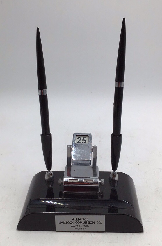 lot 204 image: Vintage Desk Calendar with Dual Black Pens  Alliance Livestock Commission Co. Nebraska
