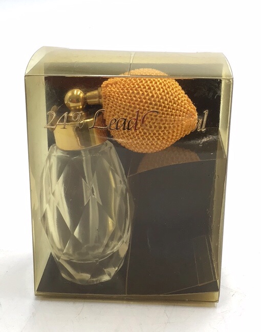 lot 212 image: Vintage Crystal Perfume Atomizer