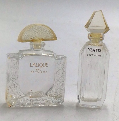 lot 219 image: Vintage Miniature Perfume Bottles
