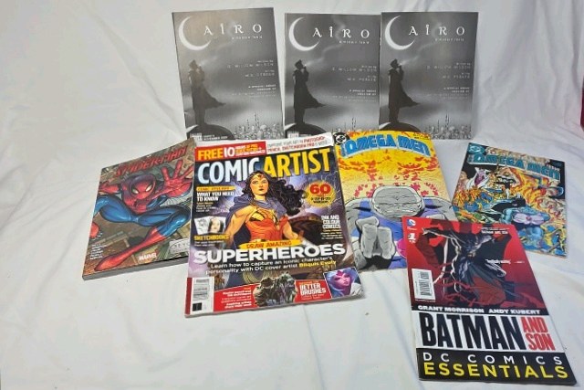 lot 271 image: Vintage Comic Related Magazines and Publications Lot