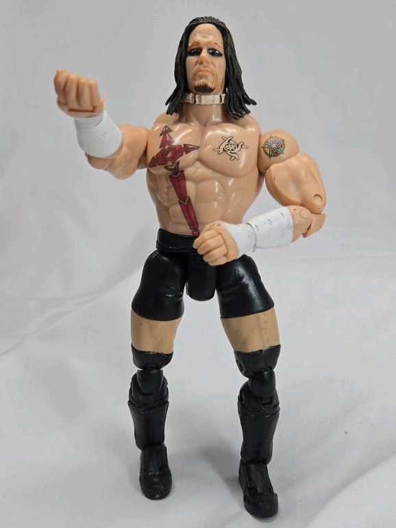 lot 292 image: 2000s WWE Undertaker Action Figure