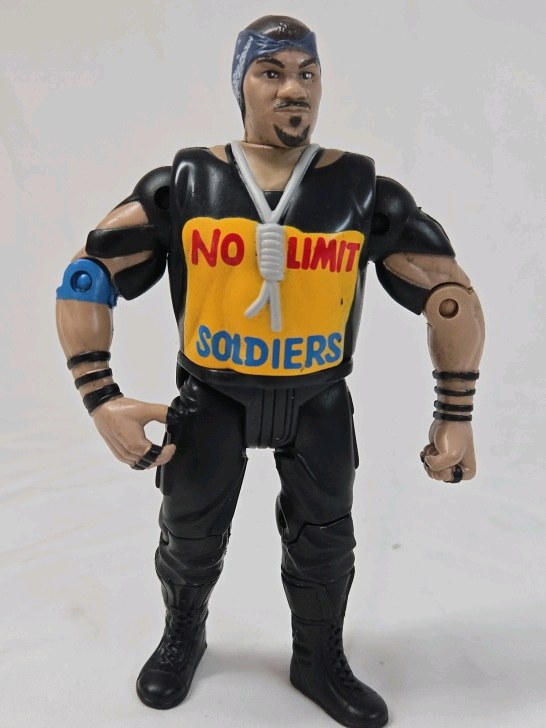 lot 300 image: Vintage No Limit Soldiers Wrestling Action Figure