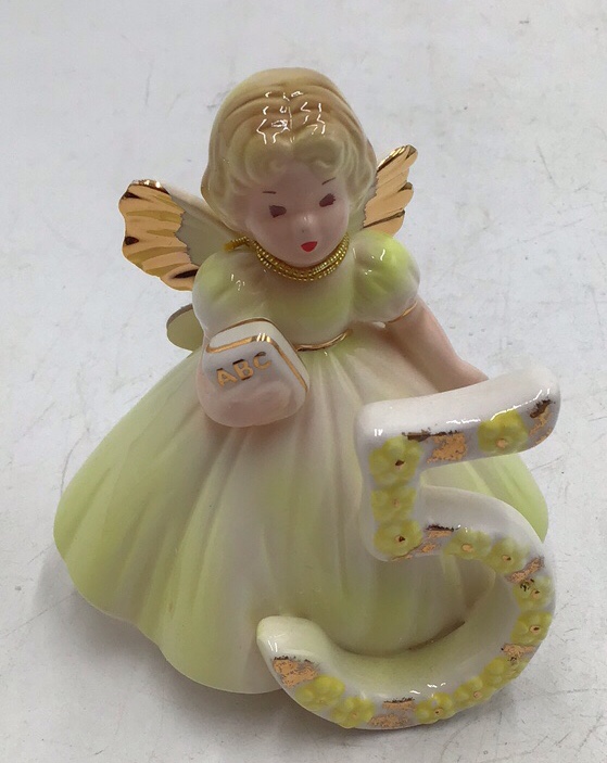 lot 31 image: Vintage Josef Birthday Angel Figurine  Number 5 Birthday Girl