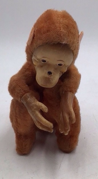 lot 61 image: Vintage Plush Monkey