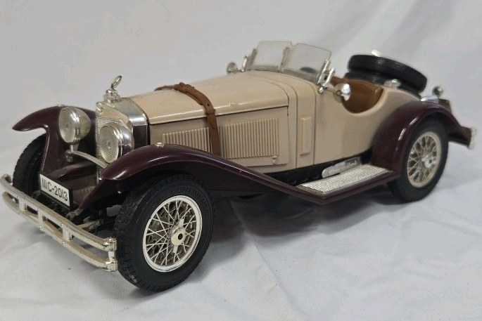 lot 94 image: Vintage Diecast Mercedes-Benz SSK Roadster