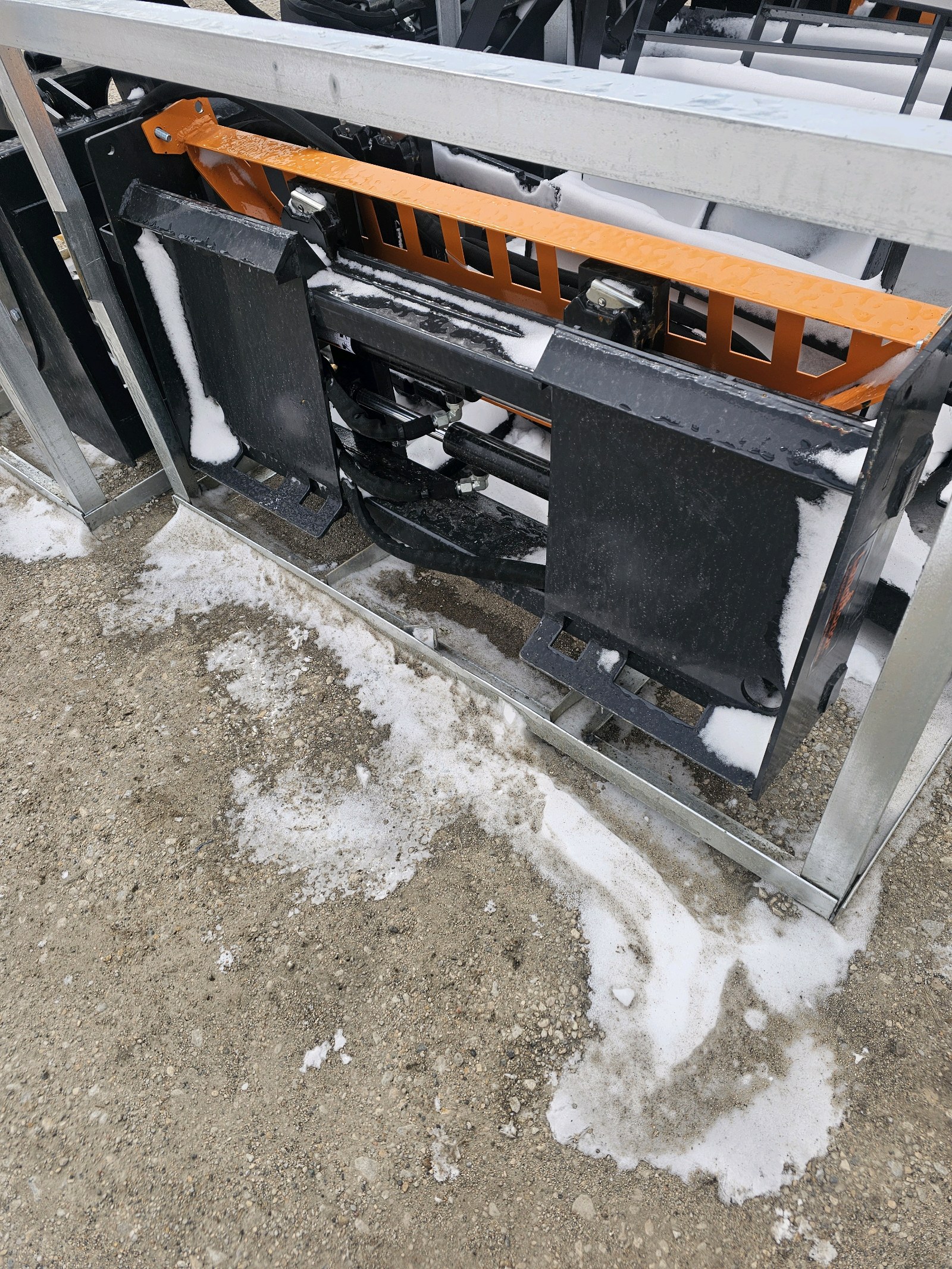 lot 210 image: 2026 Unused LandHonor Heavy Duty Hydraulic Forks And Frame HPF-11-3000G