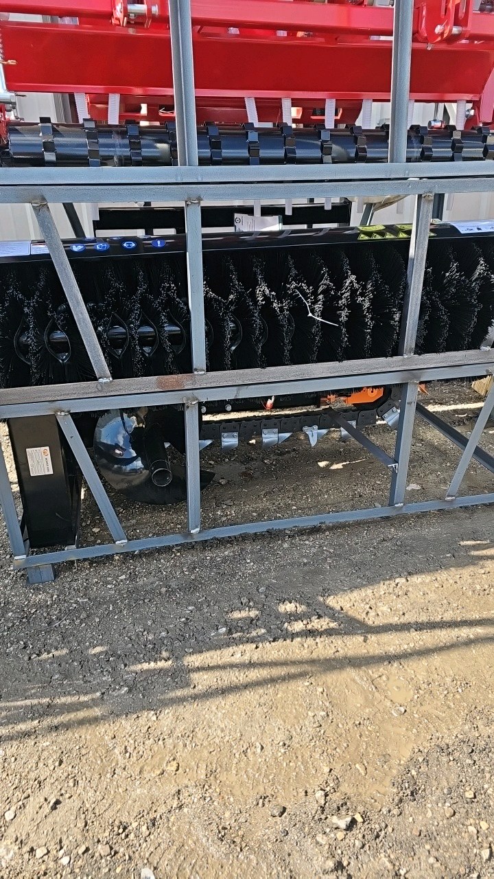 lot 53 image: 2026 Unused Mower King Skid Steer Angel Broom SSAB72