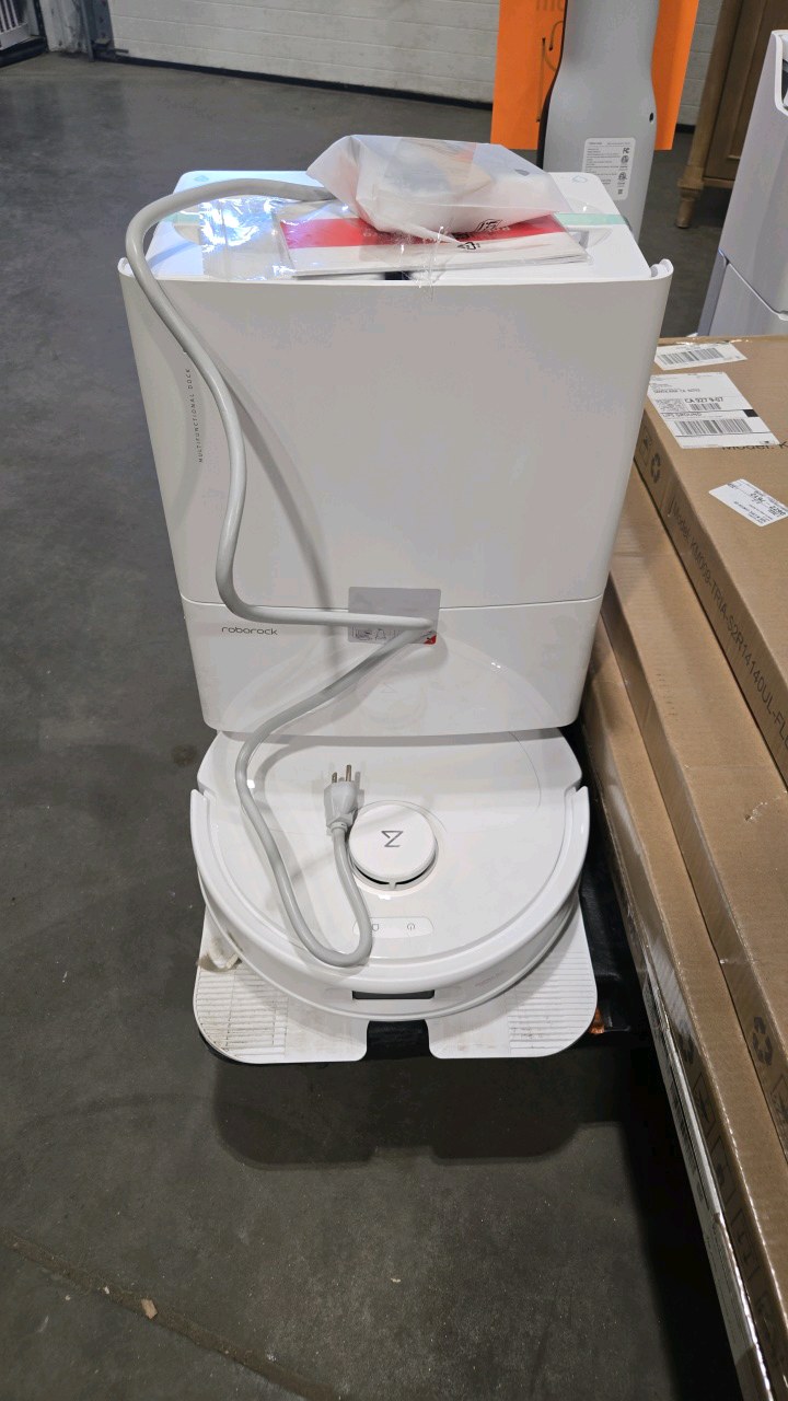 lot 111 image: Roborock Qrevo Pro 13. 4in Robotic Vacuum, with Lidar Smart Navigation, FlexiArm Edge Mopping, Dynamic Hot Water Re-Wash in White