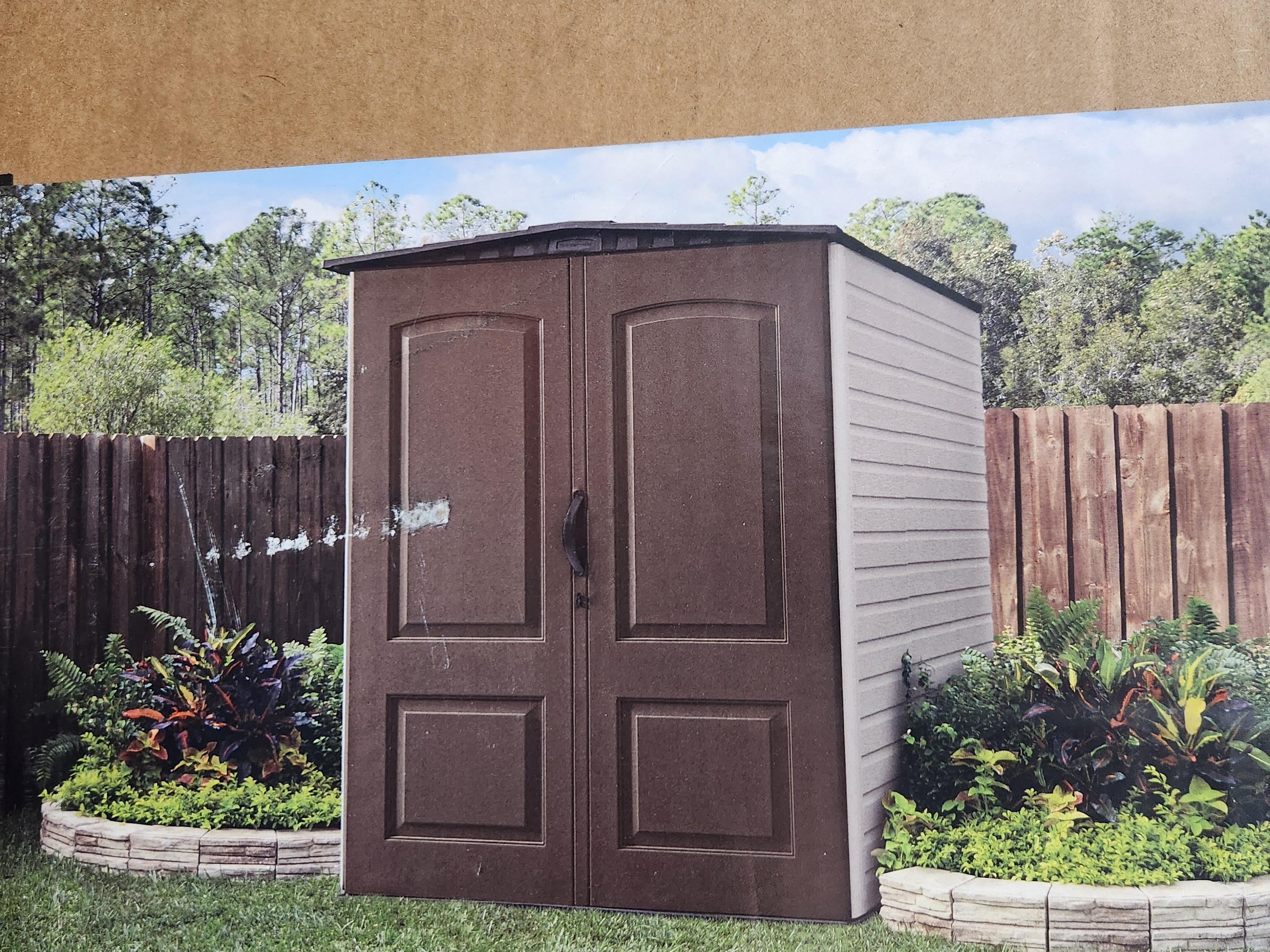 lot 186 image: Rubbermaid Big Max 6 ft. 3 in. x 4 ft. 8 in. Resin Storage Shed