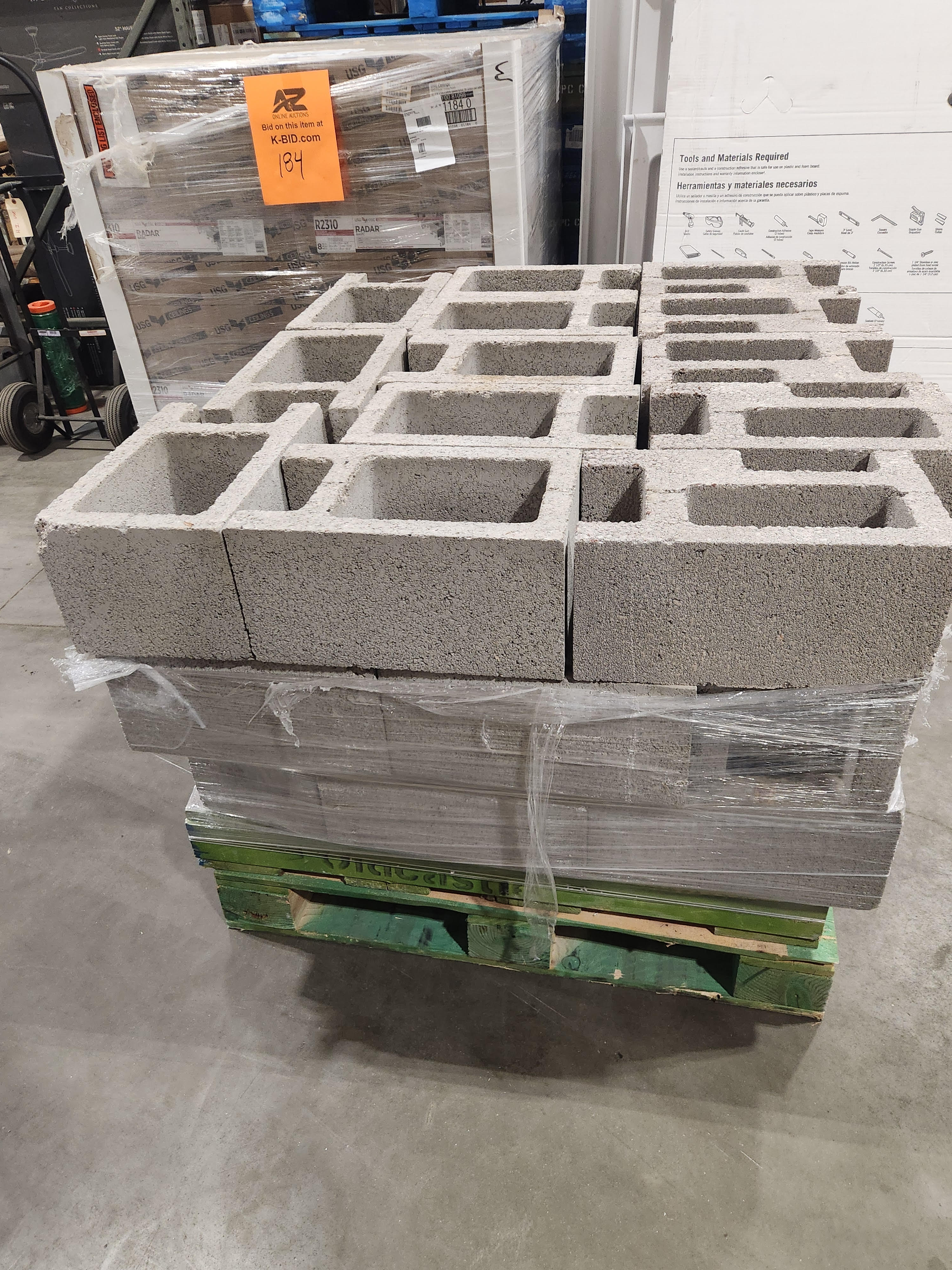 lot 187 image: Pallet of 16 foundation block. Appox 35