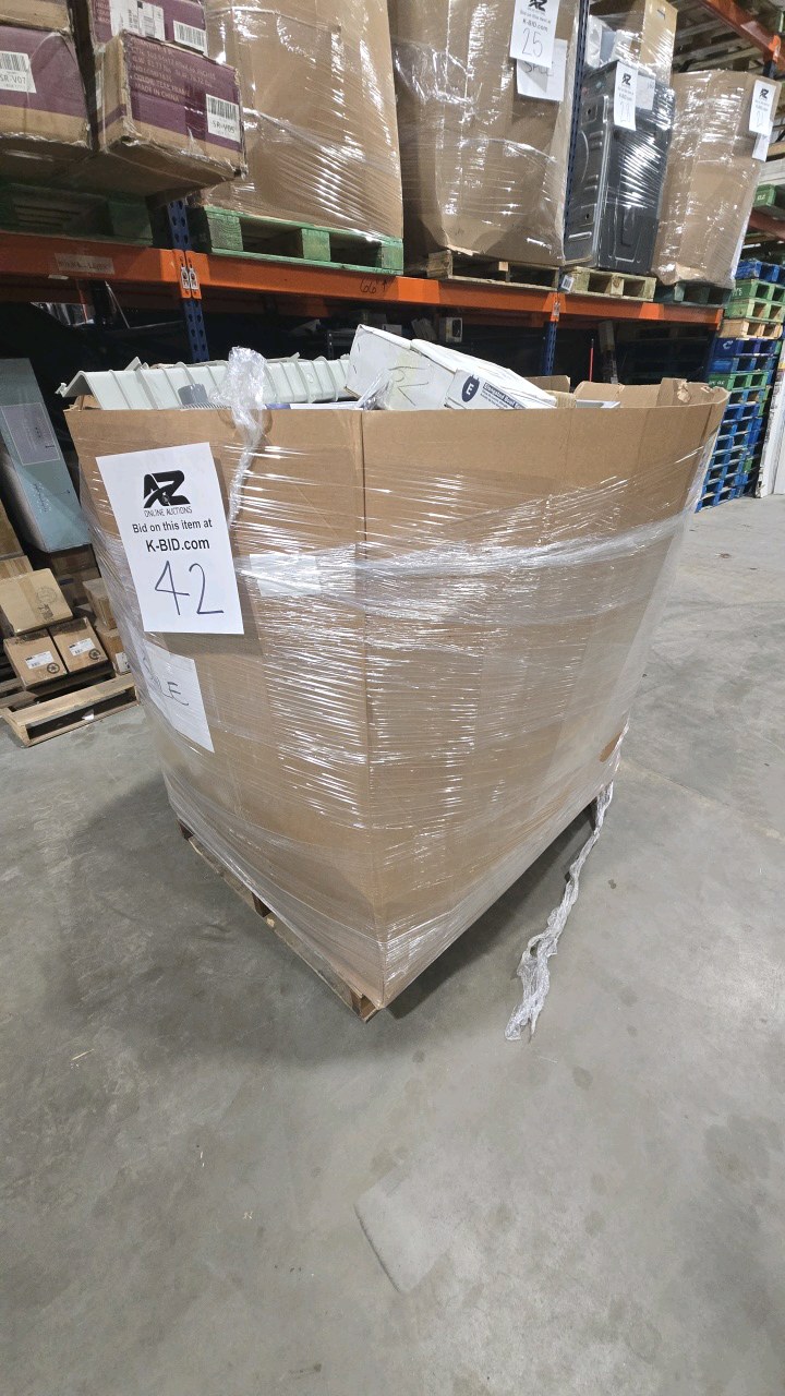 lot 42 image: WHOLESALE PALLET LOT OF GENERAL MERCHANDISE