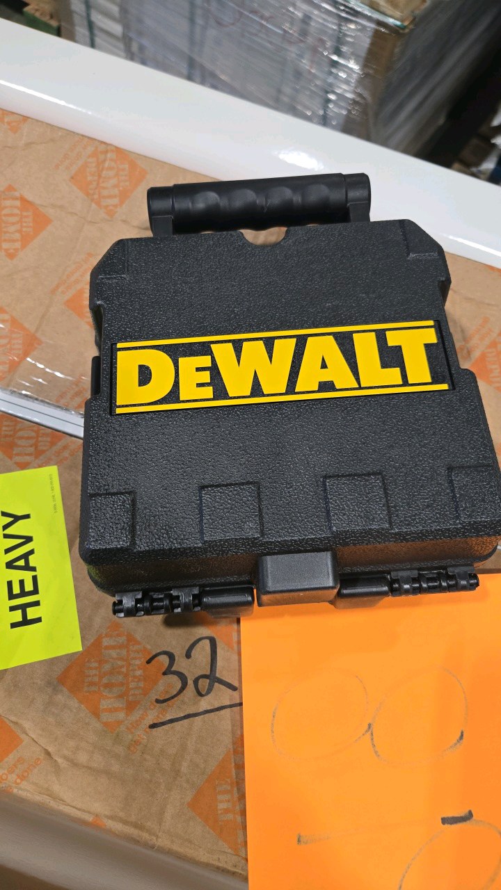 lot 98 image: DEWALT 100 ft. Green Self-Leveling Cross Line Laser Level with (3) AA Batteries & Case