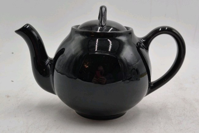 lot 123 image: Vintage Lipton Tea Ceramic Teapot  Black Glossy Glaze