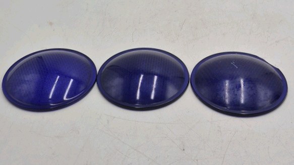 lot 171 image: Vintage Hub Electric Co. Chicago Blue Glass Lens