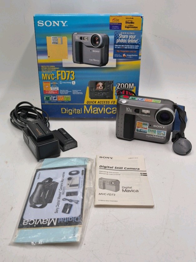 lot 182 image: Sony MVC-FD73 Digital Mavica Camera  With Original Box and Accessories