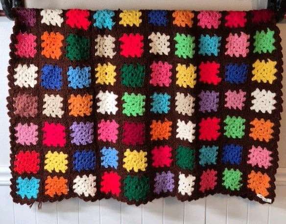lot 230 image: Vintage Crocheted Granny Square Afghan  Multicolor Flower Centers