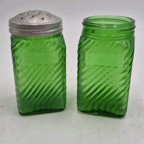 lot 245 image: Vintage Green Depression Glass Salt and Pepper Shakers  Ribbed Diagonal Pattern