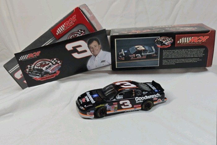 lot 254 image: 2000 Dale Earnhardt #3 Under the Lights Monte Carlo Diecast  RCR Museum Series Original Box