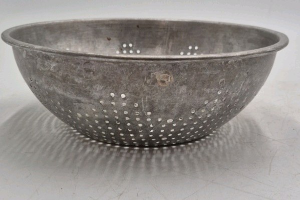 lot 30 image: Vintage Aluminum Colander  Perforated Strainer Bowl