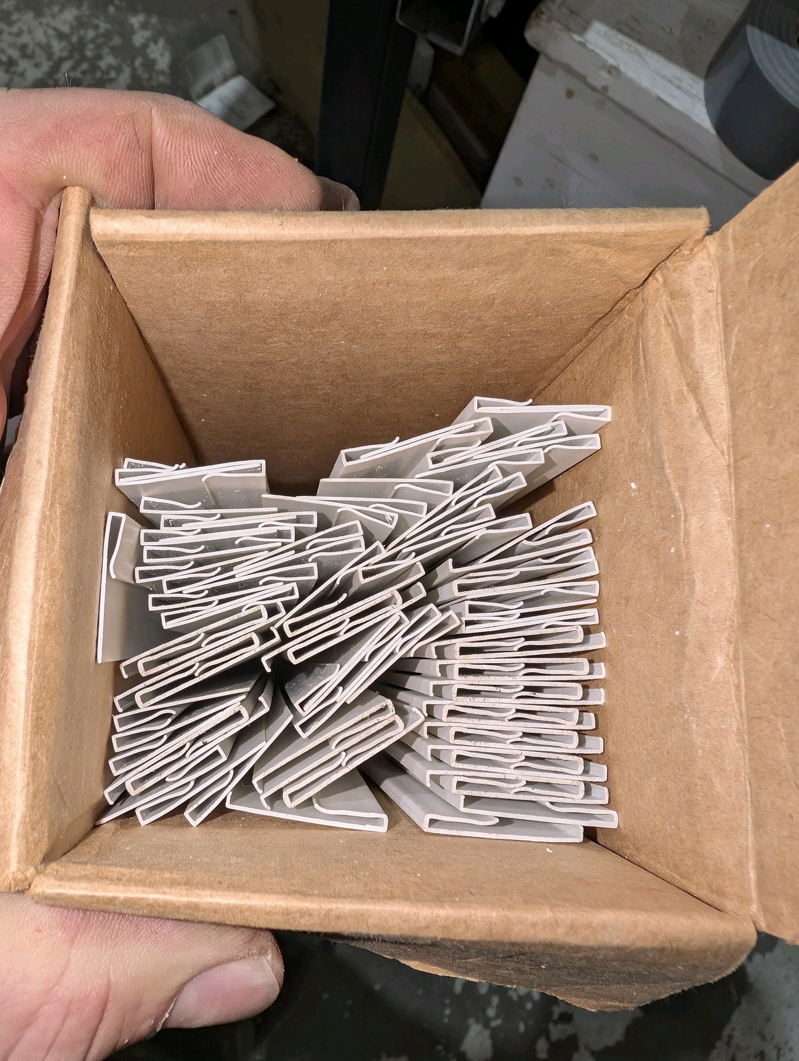 lot 30 image: Lot of 4 White Plastic Grid Covers  Helvie Plastic Extrusions  Approx. 60-70 Pieces  TrimEdge Cover