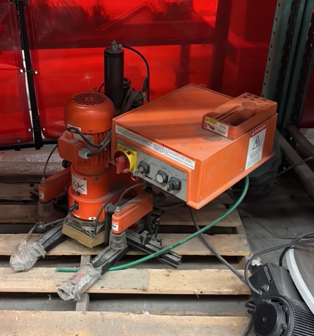 BLUM minipress hinge machine