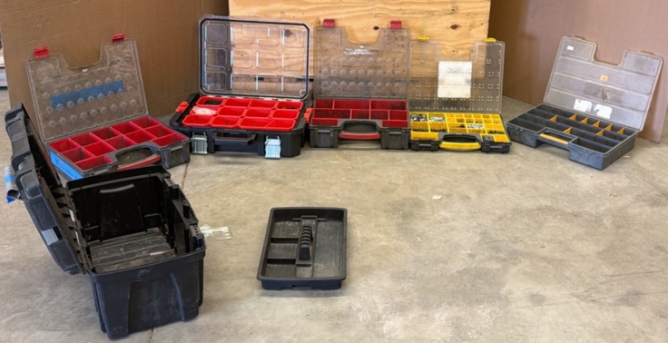 STANLEY& Husky hardware compartment boxes, Trunk with tray