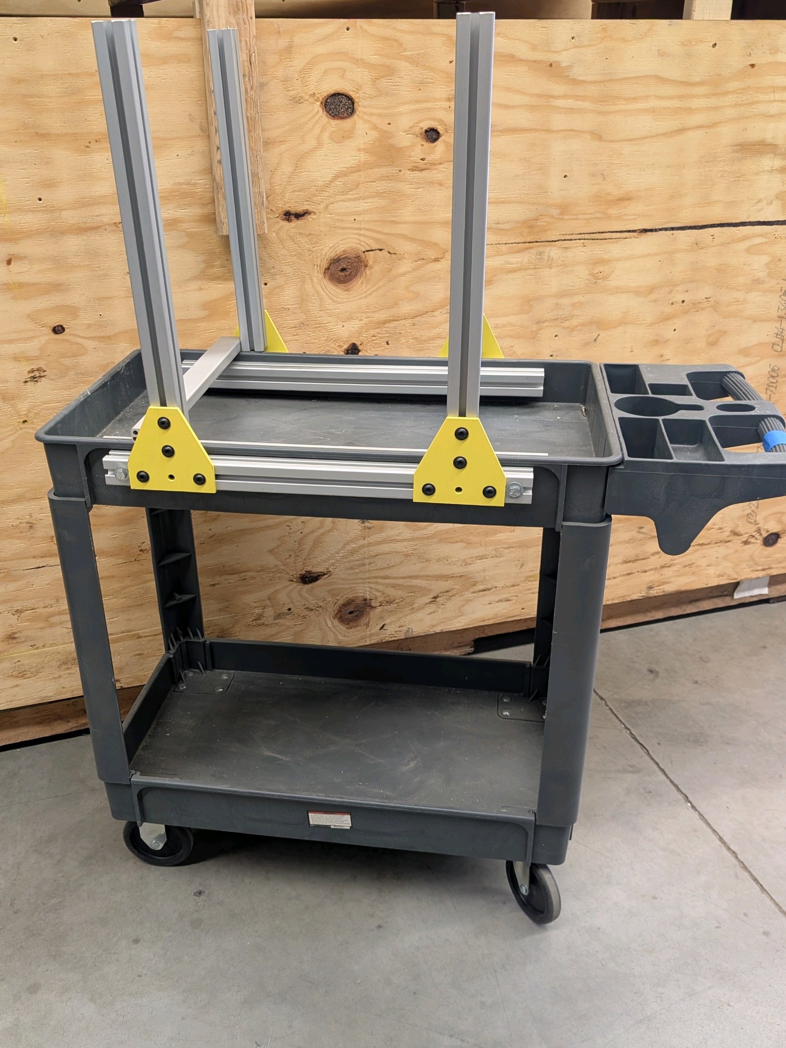 UTILITY cart with vertical attachments