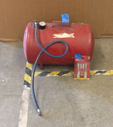 AIR tank Husky 7 pc. air tool kit