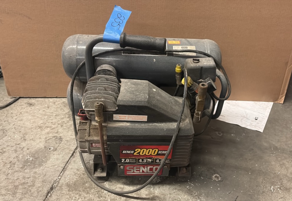 SENCO 2000 series air compressor