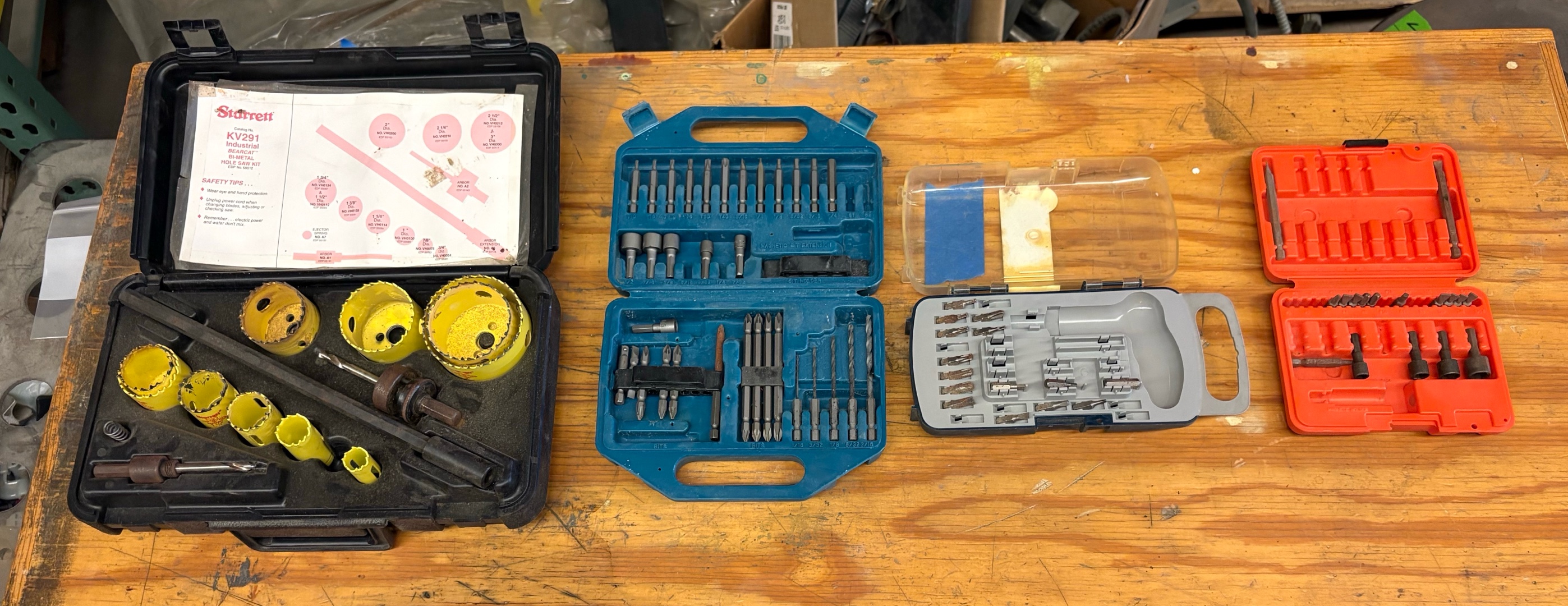 Drill bits and hole saw kit