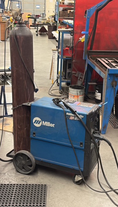 MILLER millermatic 251 welding unit