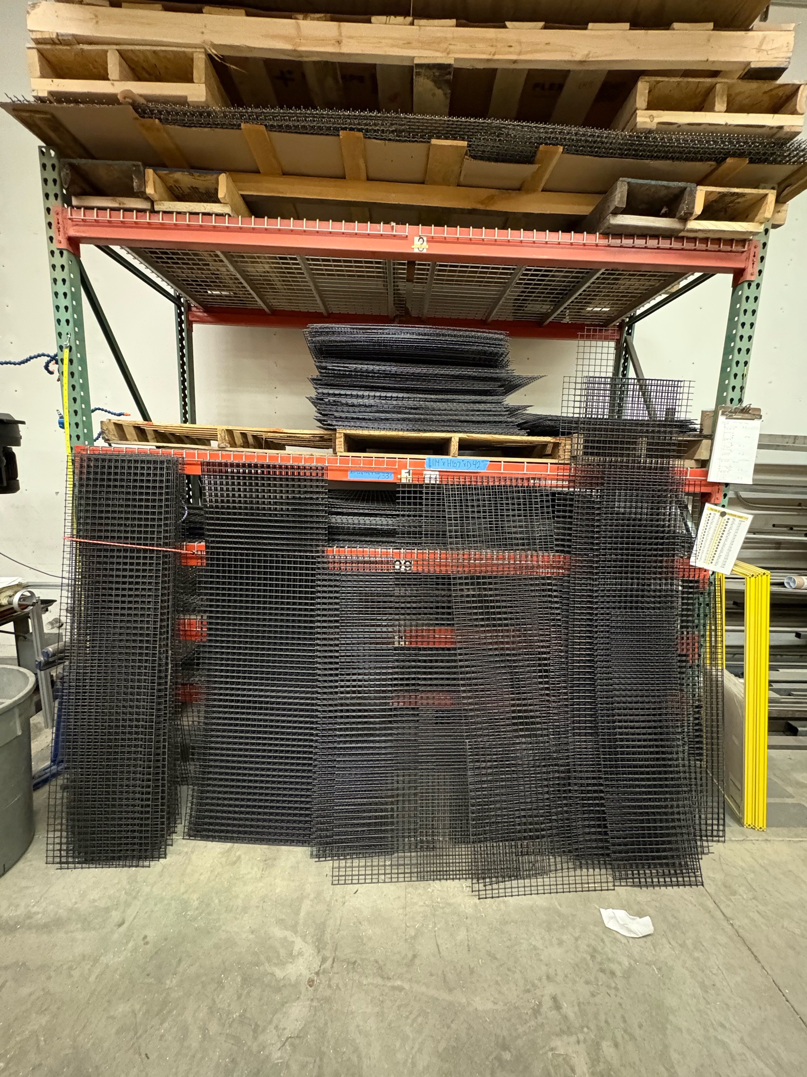 Pallet racking 114 LONG