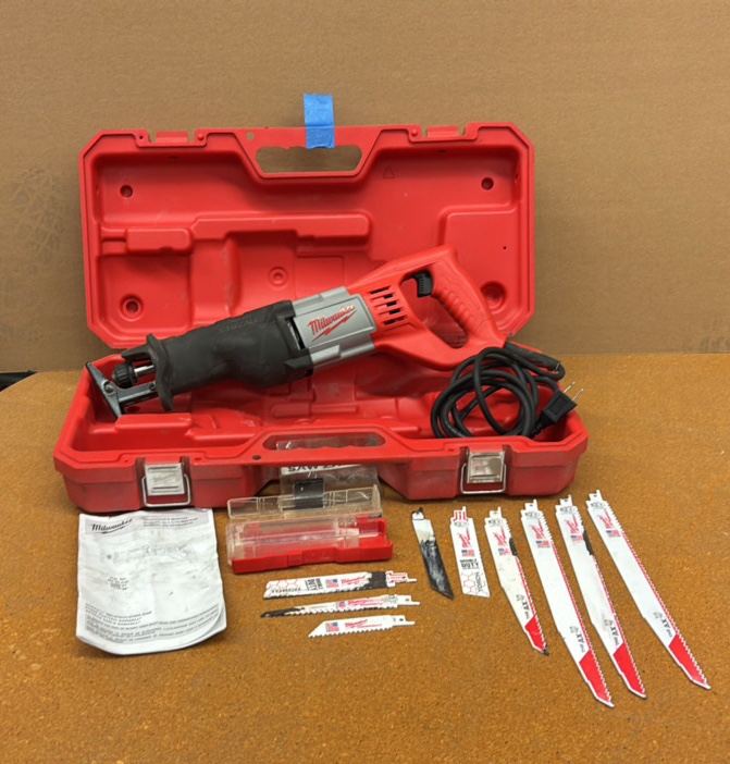 MILWAUKEE Sawzall Reciprocating Saw