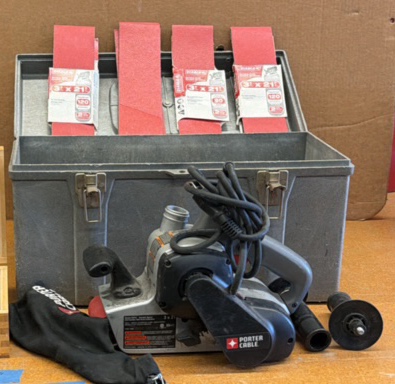 PORTER Cable Belt Sander in case