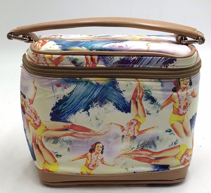 lot 137 image: Vintage Graham Webb Cosmetic Bag
