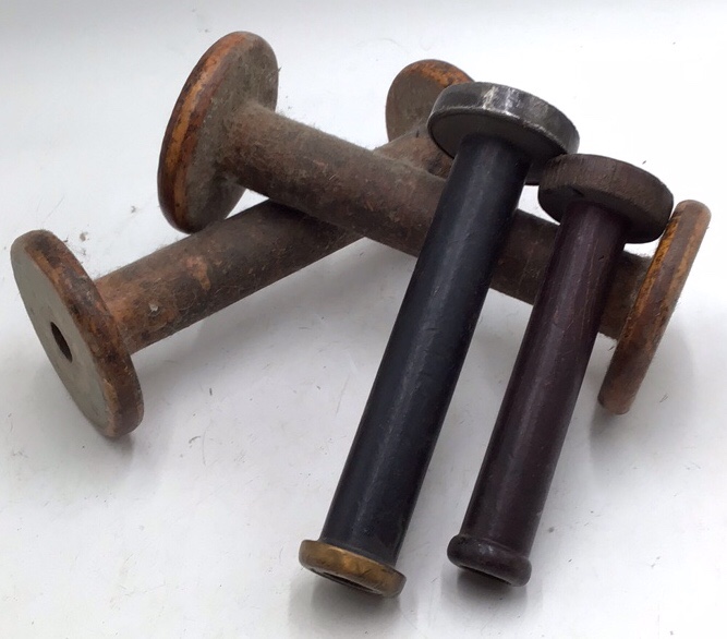 lot 210 image: Vintage Wooden Spools  Hand Made in England