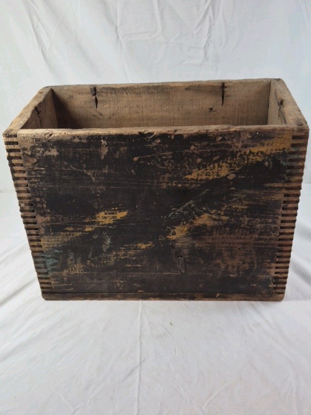 lot 240 image: Vintage Winchester Wooden Ammo Crate  Cal .50 Armor Piercing
