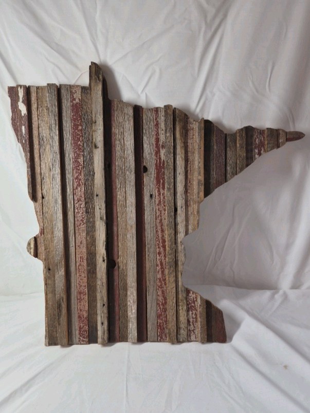 lot 245 image: Minnesota State Shaped Wall Art  Reclaimed Wood
