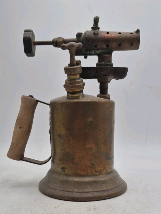 lot 248 image: Clayton & Lambert Brass Blowtorch  Detroit Mich. 1921 Patent